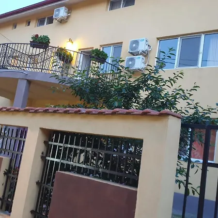 Auberge de jeunesse Dms Family House