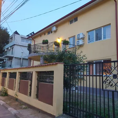 Dms Family House
