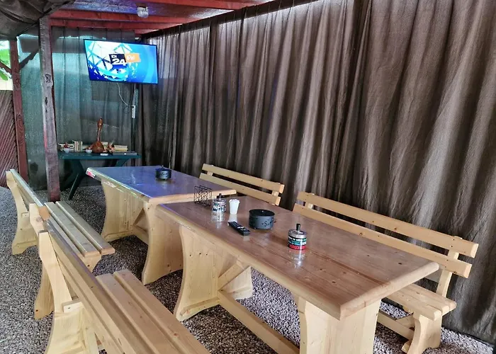 Dms Family House Hostel *